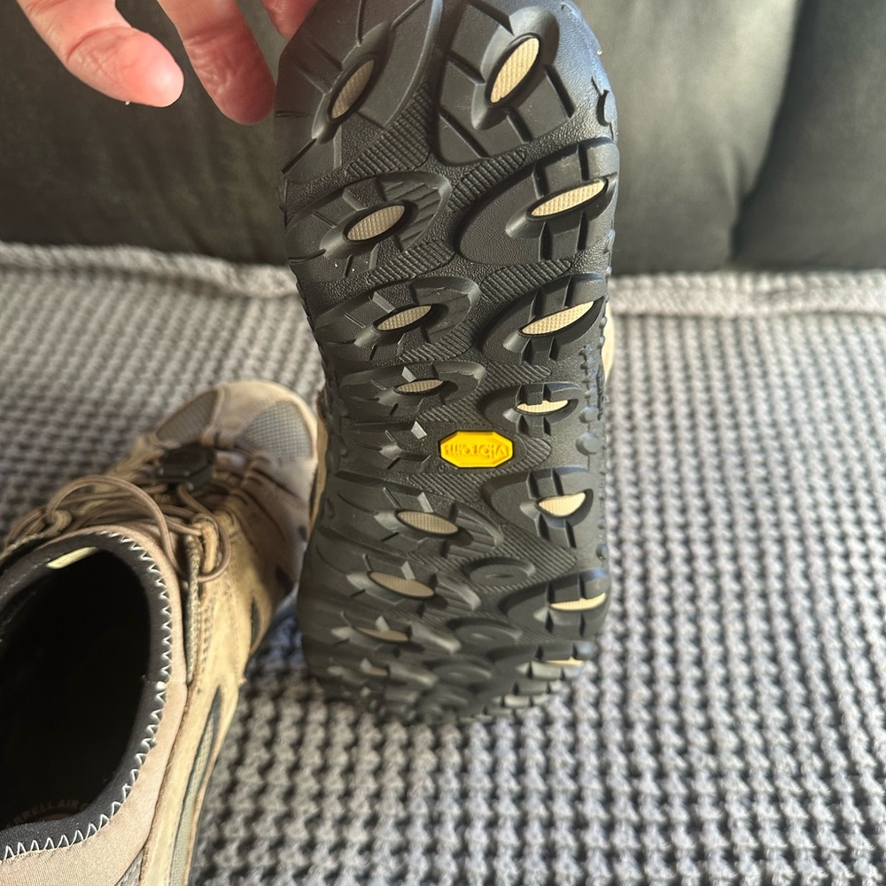 Merrell Shoes - Picture 5 of 7